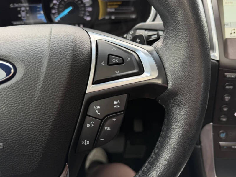 2017 Ford Edge Titanium