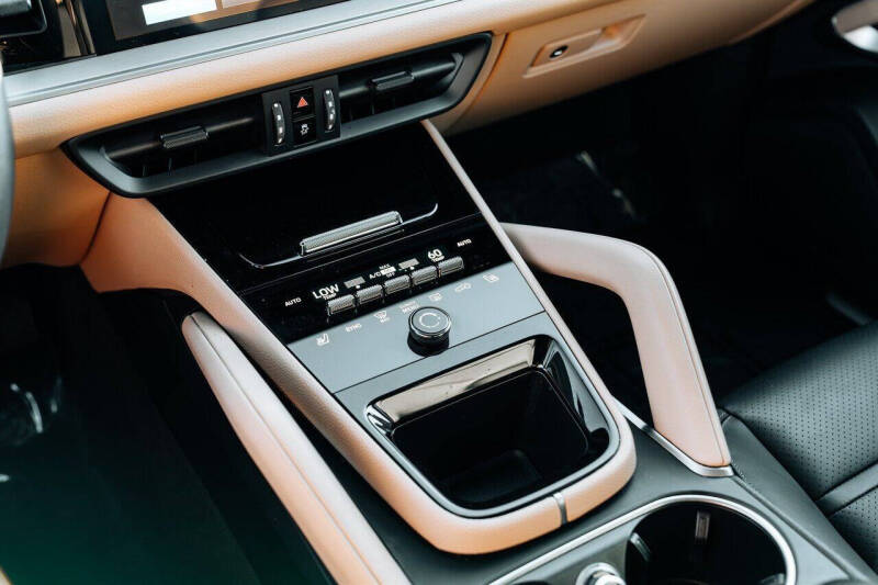2024 Porsche Cayenne Coupe