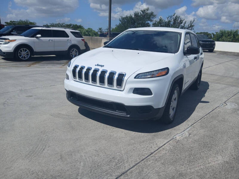 2014 Jeep Cherokee Sport's photo