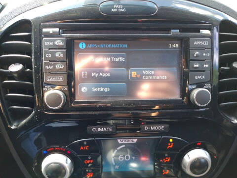2015 Nissan JUKE SV