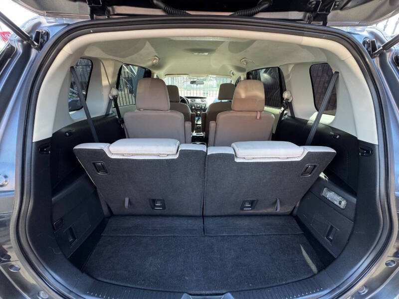 2013 Mazda MAZDA5 Sport
