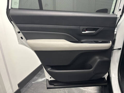 2024 Toyota Grand Highlander Hybrid XLE