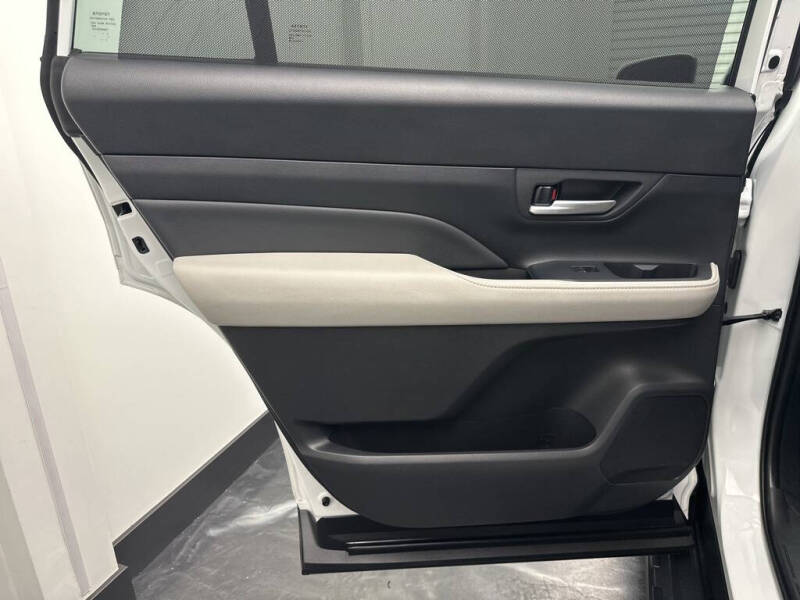 2024 Toyota Grand Highlander Hybrid XLE