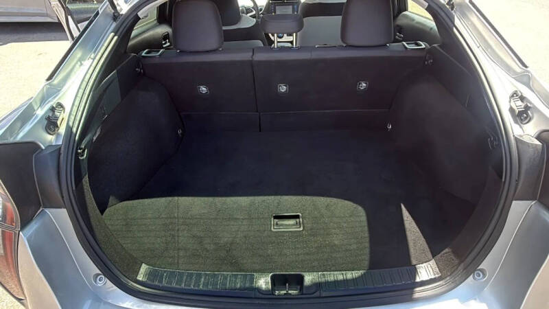2016 Toyota Prius Two