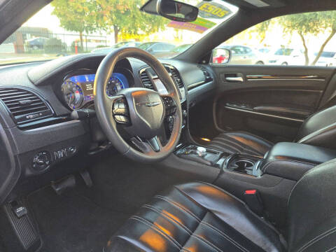 2023 Chrysler 300 S V6