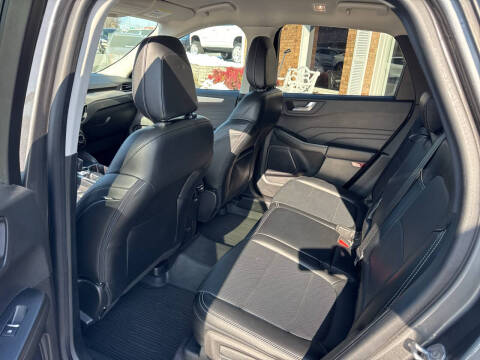 2022 Ford Escape SEL
