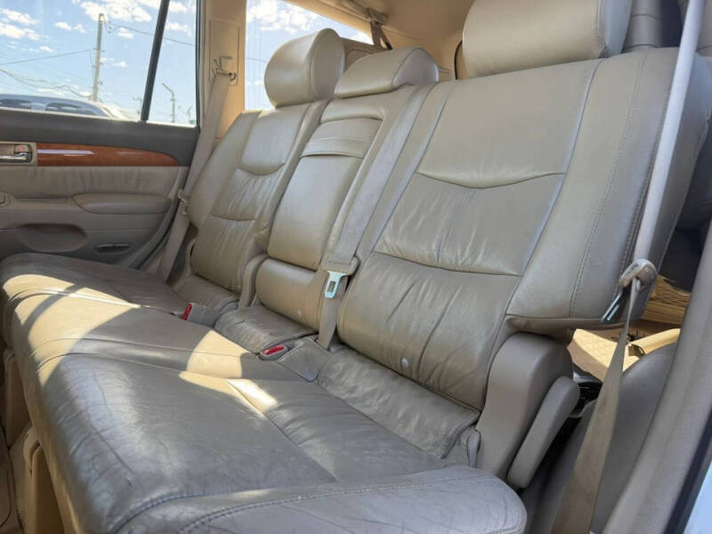 2004 Lexus GX 470