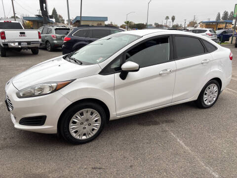 2014 Ford Fiesta S