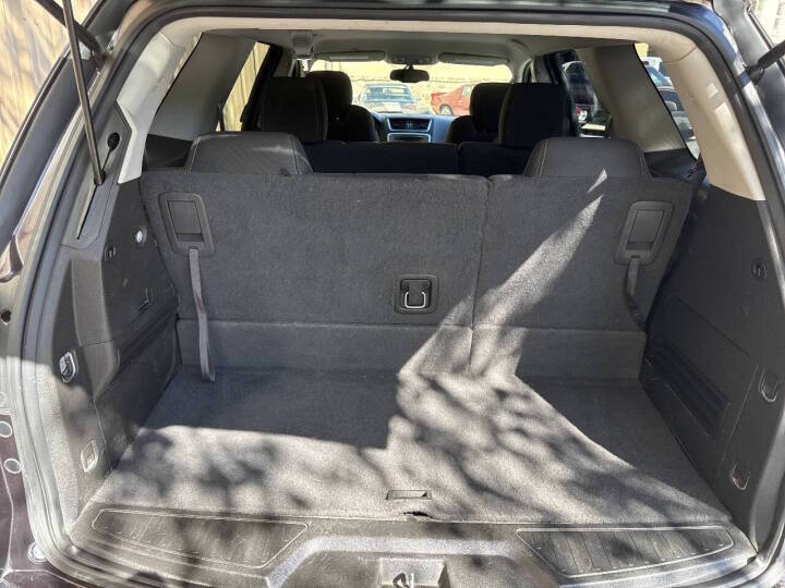 2015 GMC Acadia SLE-2