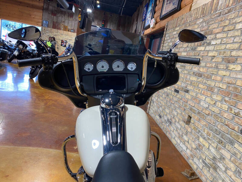 2022 Harley-Davidson Street Glide®