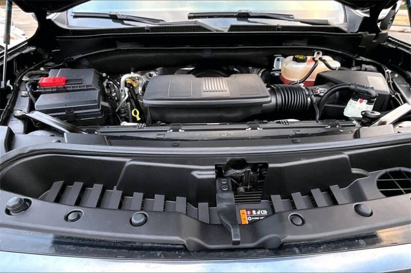 2023 GMC Yukon XL AT4