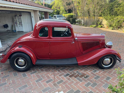 1934 Ford 5 Window Coupe