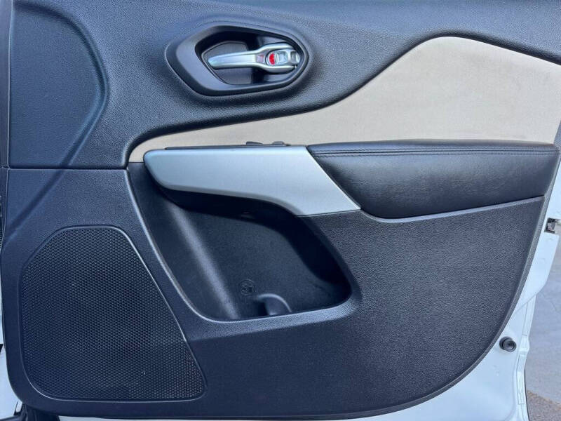 2017 Jeep Cherokee Latitude