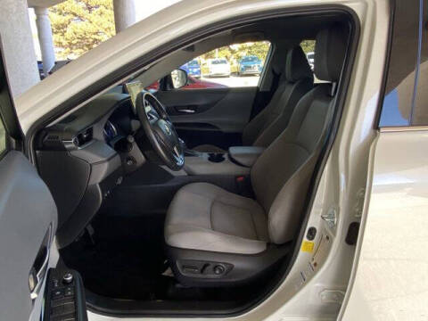 2021 Toyota Venza LE