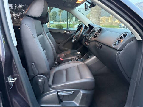 2016 Volkswagen Tiguan 2.0T SE