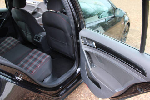 2015 Volkswagen Golf GTI S