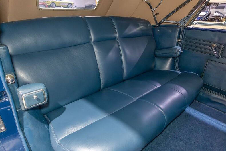 1939 Lincoln Model K 413-B Convertible Seda