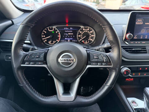 2021 Nissan Altima 2.5 SR