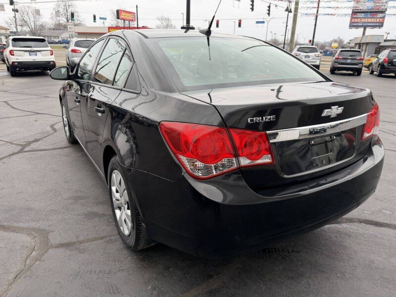 2013 Chevrolet Cruze LS Auto