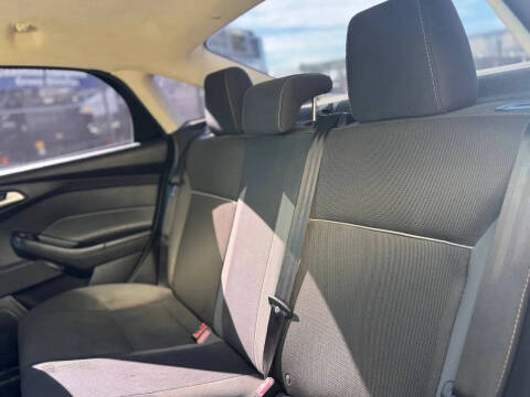2013 Ford Focus SE