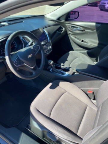 2022 Chevrolet Malibu LS