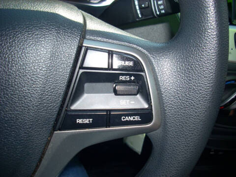 2022 Hyundai Accent SE