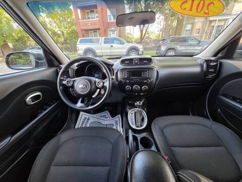 2015 Kia Soul +