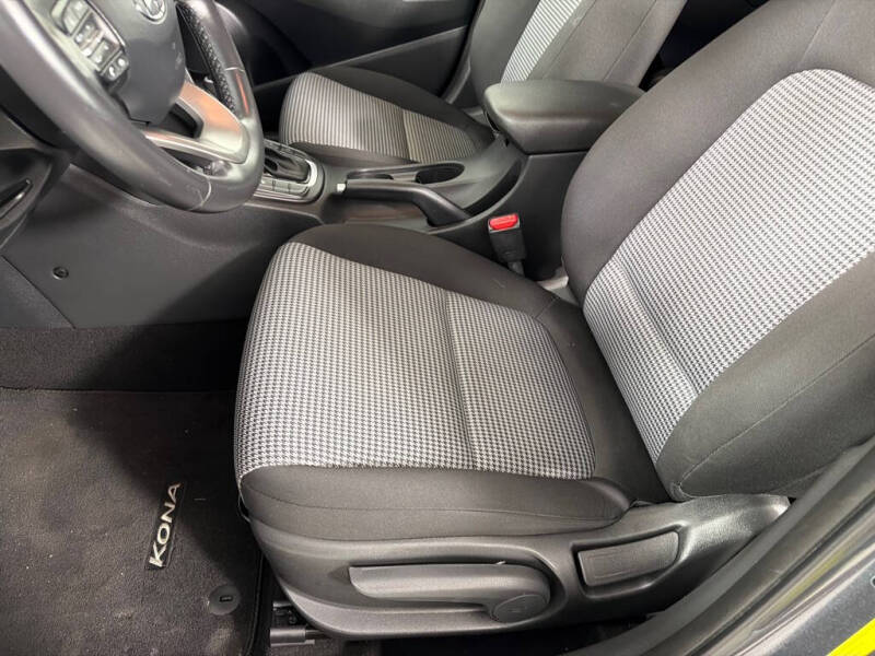 2021 Hyundai Kona SEL