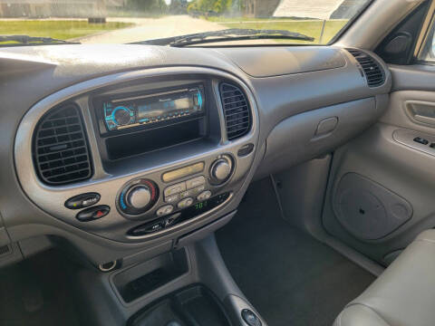 2004 Toyota Sequoia Limited
