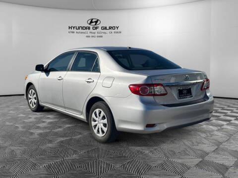 2011 Toyota Corolla LE