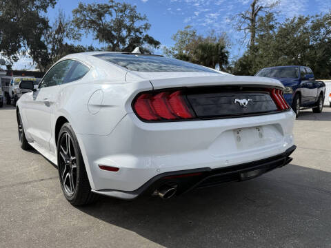 2021 Ford Mustang EcoBoost