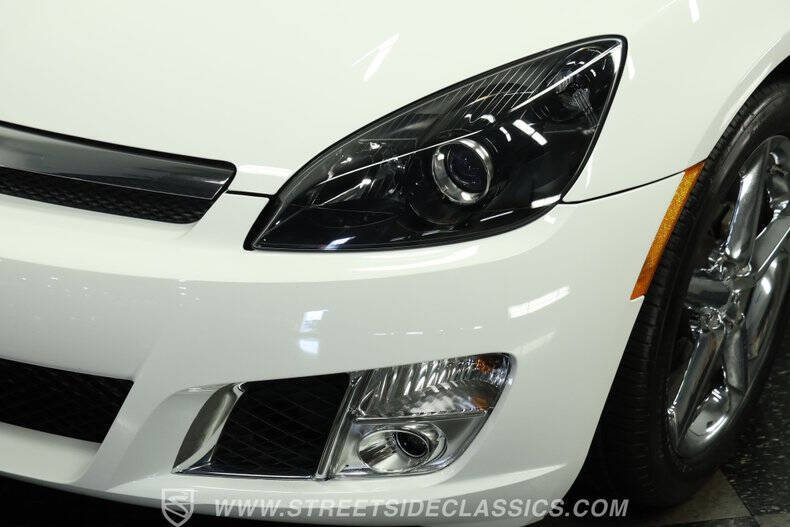 2009 Saturn SKY Red Line