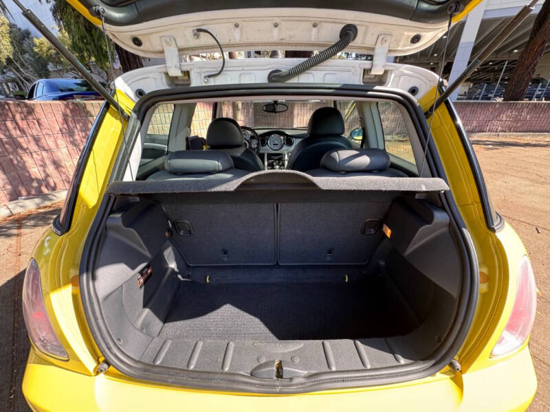 2006 MINI Cooper