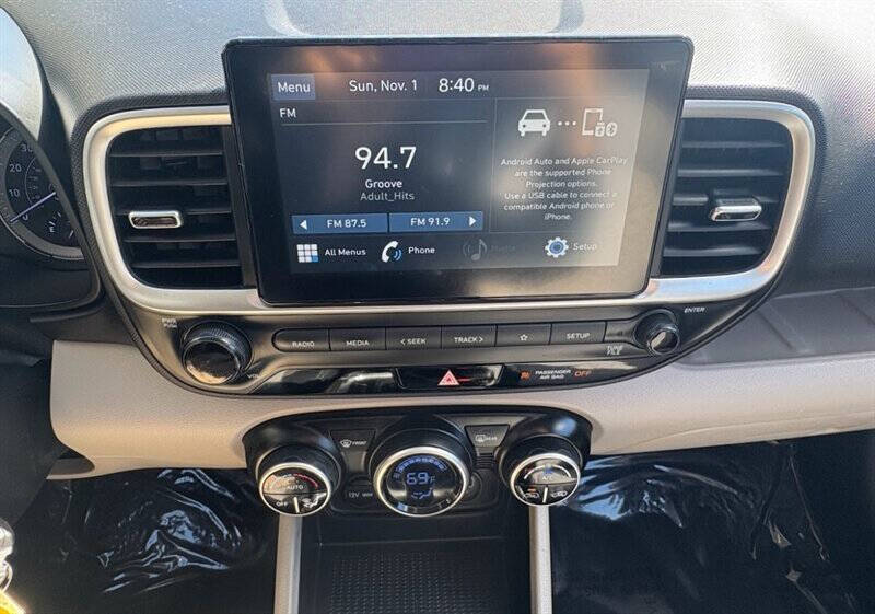 2020 Hyundai Venue SEL