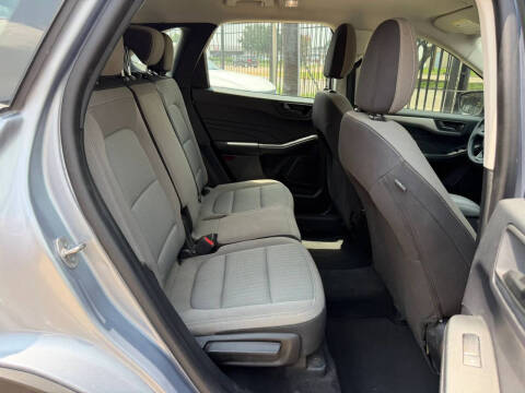 2022 Ford Escape S