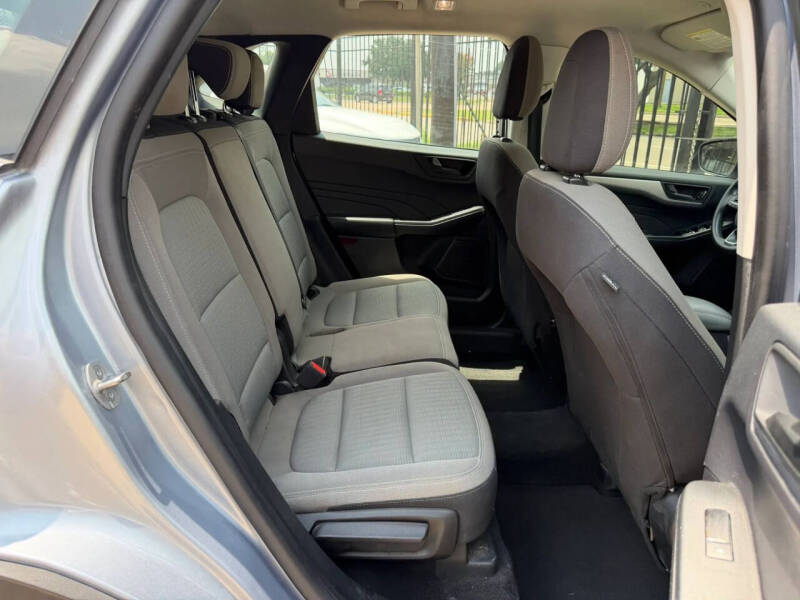 2022 Ford Escape S