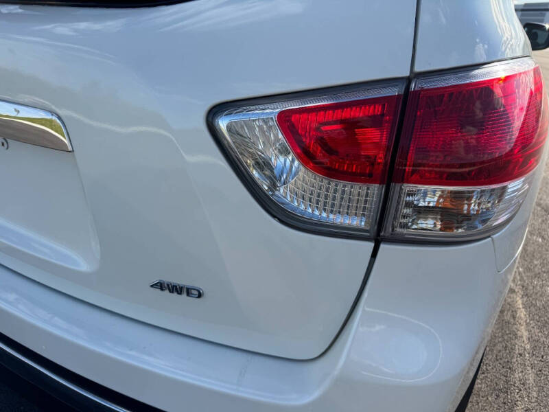 2015 Nissan Pathfinder S