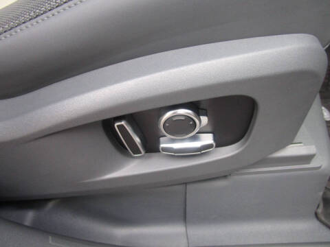 2023 Land Rover Defender 130 X