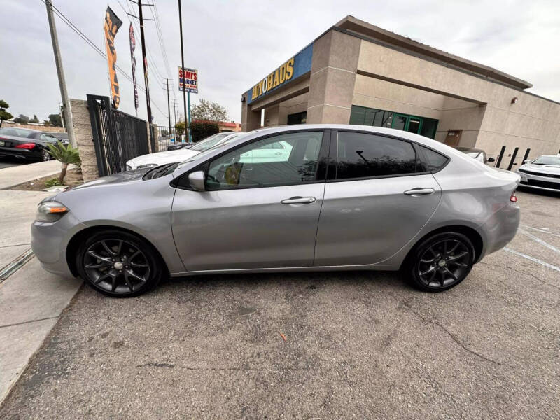 2016 Dodge Dart SE photo 9