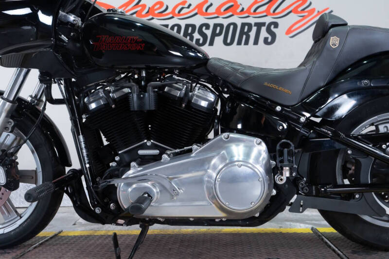 2023 Harley-Davidson Softail Standard