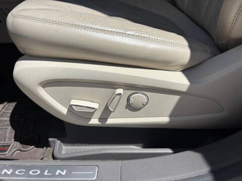 2016 Lincoln MKX Select