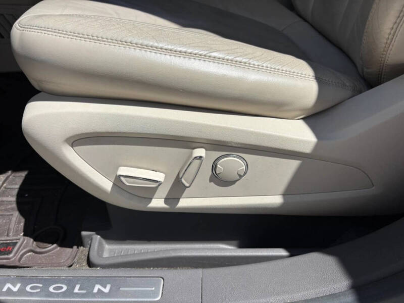 2016 Lincoln MKX Select