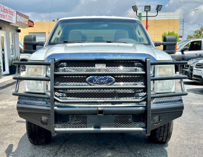 2011 Ford F-250 Super Duty  - $18,995