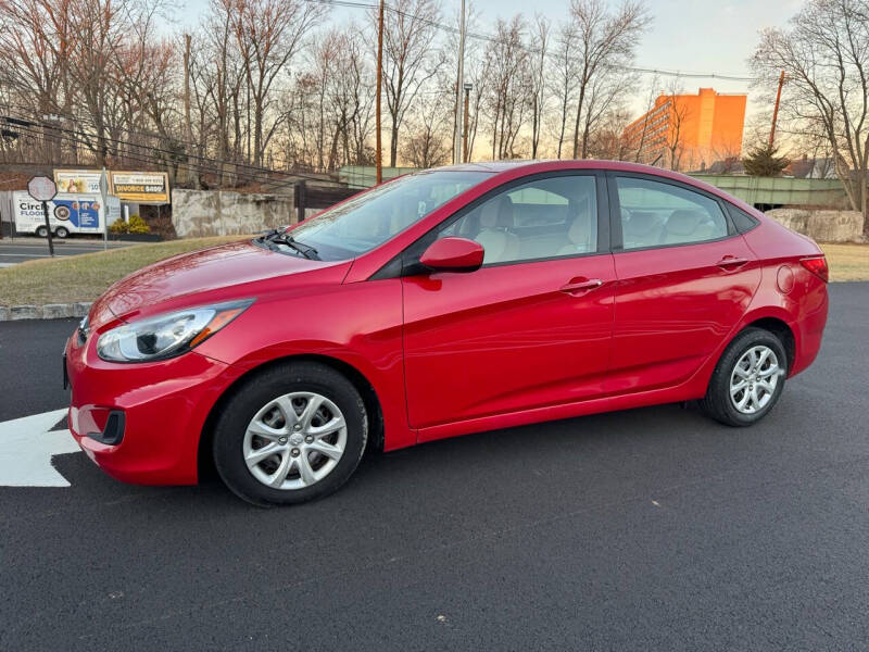 2014 Hyundai Accent GLS photo 5