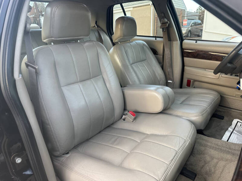 2010 Mercury Grand Marquis LS