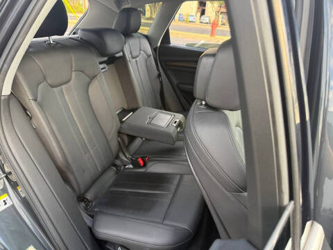 2019 Audi Q5 quattro Premium Plus 45 TFSI