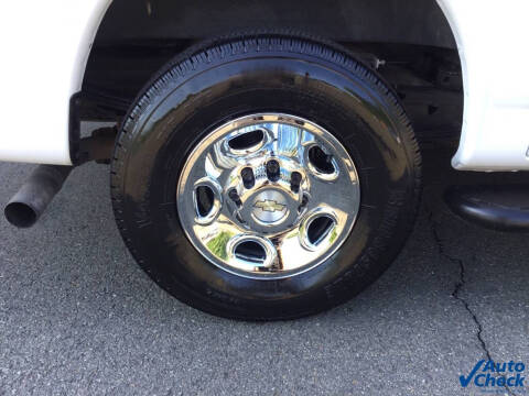 2022 Chevrolet Express 2500