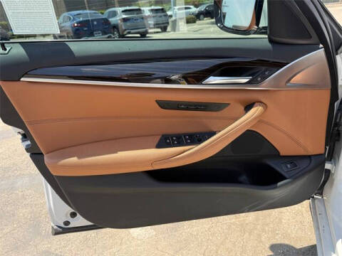 2022 BMW 5 Series 540i