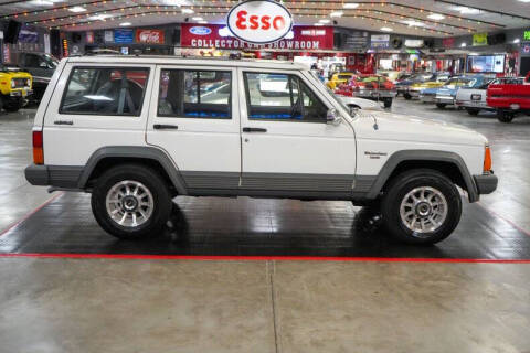1990 Jeep Cherokee Laredo