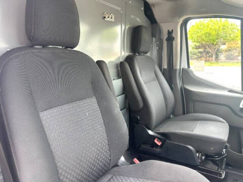 2023 Ford Transit